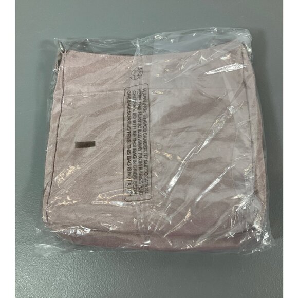 Baggallini Modern Everywhere Slim Crossbody Bag - Blush - Picture 3 of 6